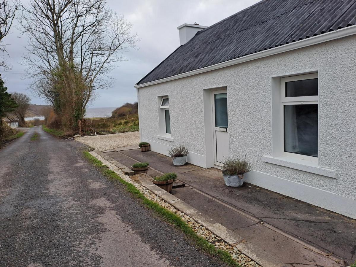 Blaneys Coastal Cottage Mountcharles Bagian luar foto